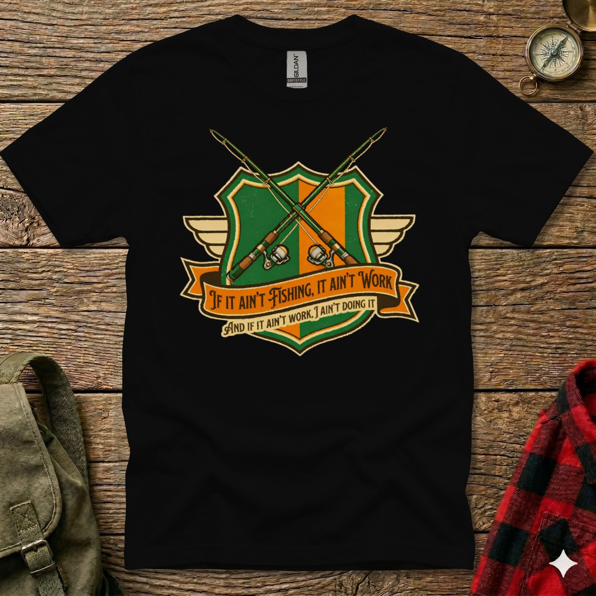 T-shirt with fishing rods and the text "If it ain't fishing, it ain't work".